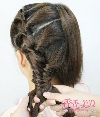 �＾��������� �＾Ů���г�����ͷ�̳�