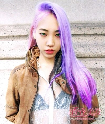 �������еķ�����Ů�������ʺ���ɫͼ ������ʱ�з���ͼƬ