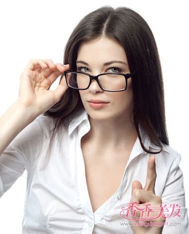 �����ڿ��۾���Ů���� �г����зֺ�ɫ