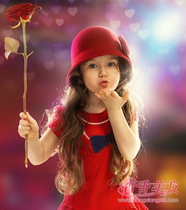 ����Ů������������ſɰ� �ÿ���СŮ���г�����ô��ͷ