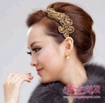 2017���＾��������Ů�Է��� 2017�＾���з�����ɫ