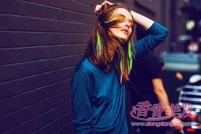 Ⱦ�Ϻ�ɫ��ͷ��Ƥ���᲻���Ժ��� ͷ����Ⱦʲô��ɫ��ÿ�