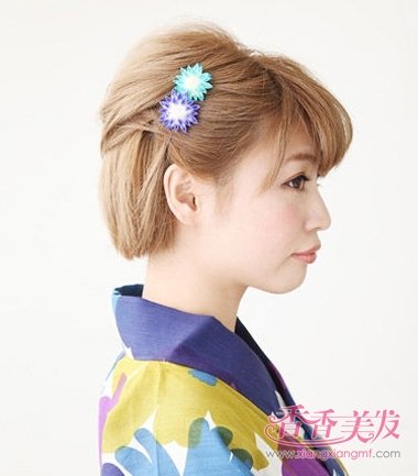 �̷��ճ���ͷ������ֻҪ��򵥵��Ϳ��� �ճ�������ô��ͷ��������򵥹���