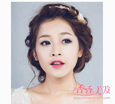 Բ���������ʺ�ʲô���ķ��� ��Բ����С�۾�Ů���ʺϵķ���