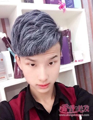 ���¸�����˧������ͼƬ�� �������������Է���