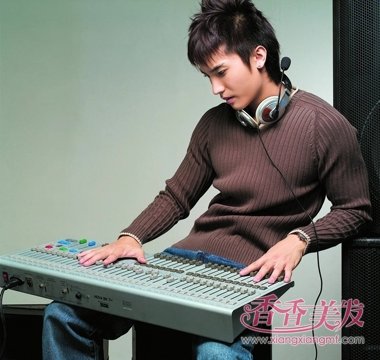 �ʺ��й��д�ѧ���ķ��� 90����ͼƬ����