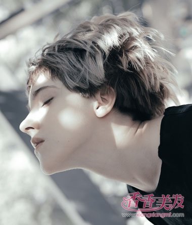 �̷�Ů���＾���ʹ��� 2017�＾�������ж̷�