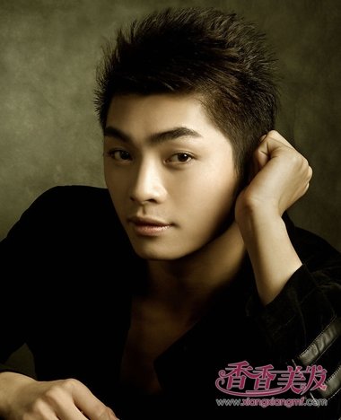 ͷ�е���������� ��ʿ��ͷ������ô��