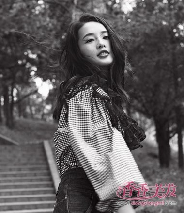 �������﷢����Ȼ�� Ц�ݿ��ů����