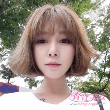 ����ͷ���淢��ͼƬ ����ͷ����ϴ��֮����������ô��