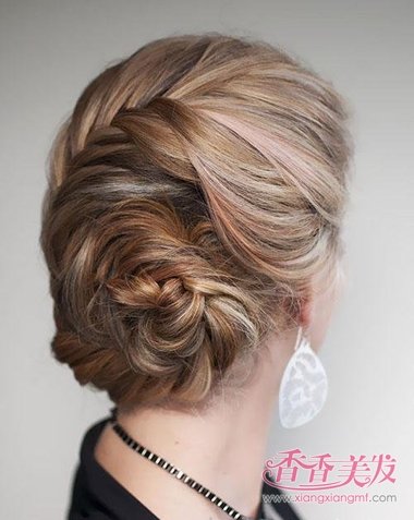 �����Ӹ��ӵķ��ͱ෢�̷����� ���Ӱ���Ů���ʺ�ʲô����