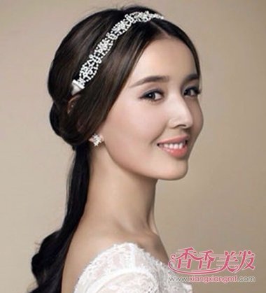 ����ͷ���ʺϵ����﷢�� �����Ů����ʲô���ķ���