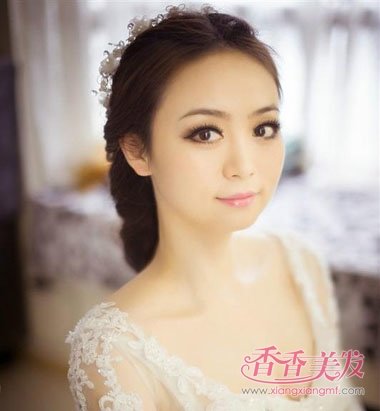 Բ���������ʺ�ʲô���� Բ��Ů����ʲô����