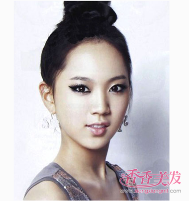 �ճ�����������ͷ���ÿ� �ճ���򵥵ĺ�ʽͷ��������