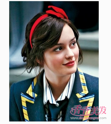 ���Ӹߵ�Ů���ʺ�ʲô�̷� �߸���Ů������