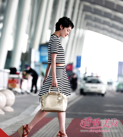 Ů���Ӽ��к��ӷ��͵�ͼƬ Ů����������������