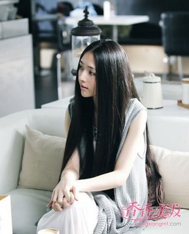 ��ɫ�зֳ������� 20��Ů����ɫ��������