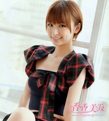 圆脸适合发型大全 圆脸女生剪发型