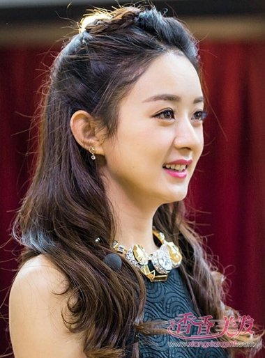 �ļ�Բ���İ�ͷ������ Բ���ļ���ͷ������ӷ�Ҳ�����յ�