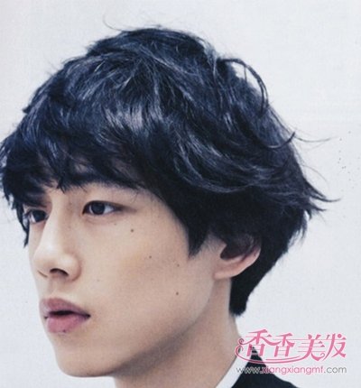 男士脸有点大适合什么发型 韩式蓬松凌乱发型男士