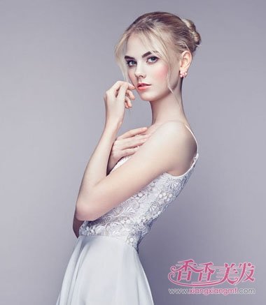 ���긾Ů�ճ��̷� �ճ������Լ����̷�