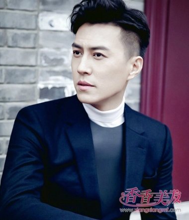 睡觉前怎么让头发蓬松 男生怎么做发型