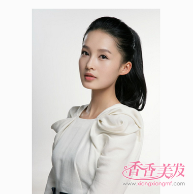 �����ʺϰ�ļ򵥷��� Ů�������ʺ����ַ���+ͼƬ