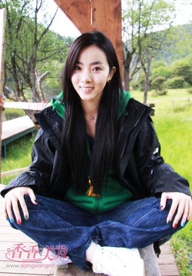 ������������˼˼���� �����е�СŮ�˷��ʹ���