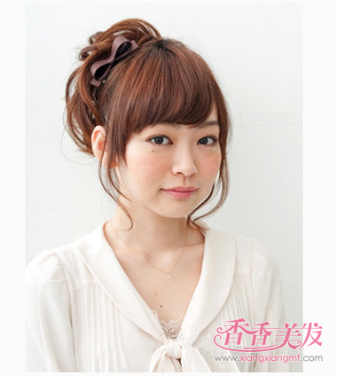 ����ͷ�̷���ô�� Ů���ڼ�����ͷ������