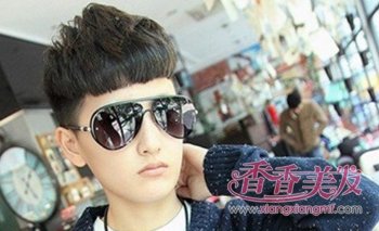 ���з����к� ����˧������ͼƬ