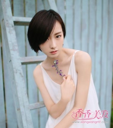 �̷�Ů��˧����װ���� �̷��ʺϴ�ʲô���ķ�װ