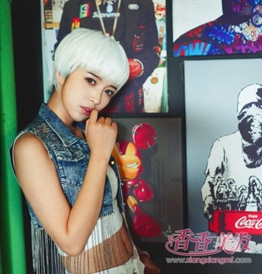 Ů����װͷ����δ����·� С��ͷ������δ����·�