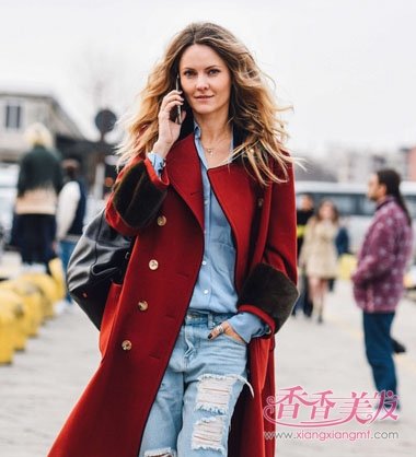 ��������Ů�˵�ͷ����ɫ �����ʺ�ʲô��ɫ��ͷ��