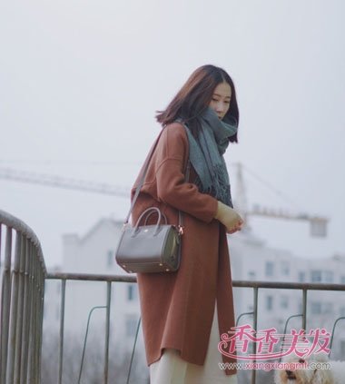 ��������Ů�˵�ͷ����ɫ �����ʺ�ʲô��ɫ��ͷ��