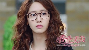 ����С�ķ���+���۾� ��С���۾��۾���Ů���ʺ�ʲô���ķ���