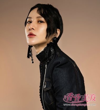 ����漱������߾����� �̷��з������ֵ