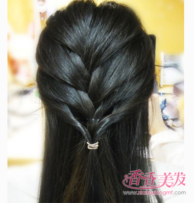 С����ѧ��Ы�ӱ����ͷ�Ĳ���ͼ�� ����������С����ʮ������ѧ���