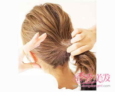 �ж̷������������ÿ�����βͼ�� ����СŮ��������ͷ���ÿ�