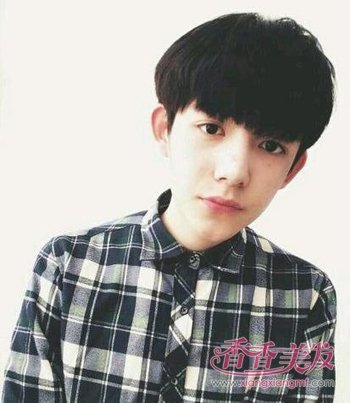 ��2��Ģ��ͷ������У��ͼƬ Ģ��ͷ�ʺϴ�ʲô�����·�