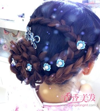 ���۷�װ�෢����ͼƬ �μӻ������۷��������