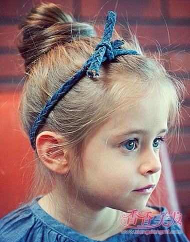 �ʺ϶�����ͷ������ ����4��Ů����������