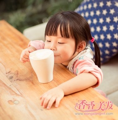 �ʺ϶�����ͷ������ ����4��Ů����������