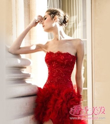 ��ɫ��������� ��Ϻ�ɫ����ķ���