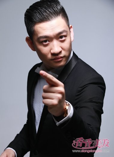 ���ƽ𳬶̷����������Ӱ �̷���ֵ���