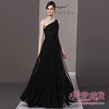 �������ʲô���� ��ɫ���������ʲô���ķ��ͺÿ�