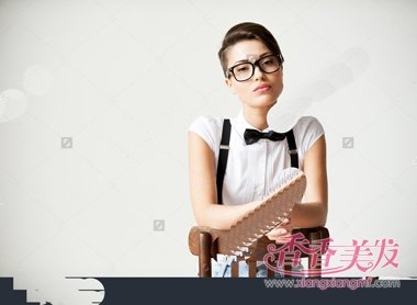 Ů�˶�ͷ����ʲô�·� ��ͷ����Ů����ô�����·�