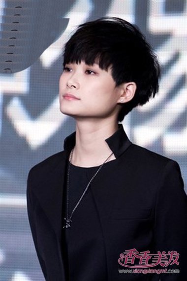 ����˧���ķ���Ů ����Щ����ʵ�õķ���