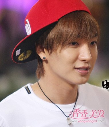 �ɰ����к��ʺ�ʲôͷ�� �к���������ͷ��