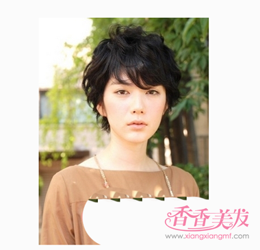 �̷��̵ܶ�Ů���Ӵ�ʲô�·� Ů���̷���װ����