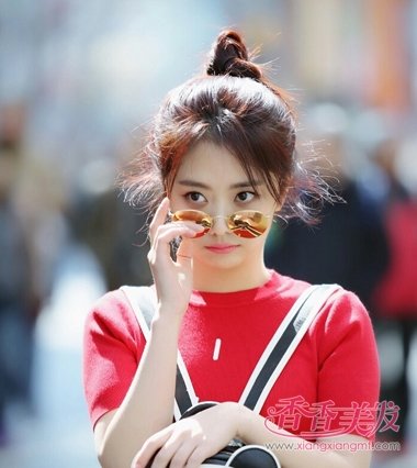 ̷���������ƺ��� �÷���ӭ����������